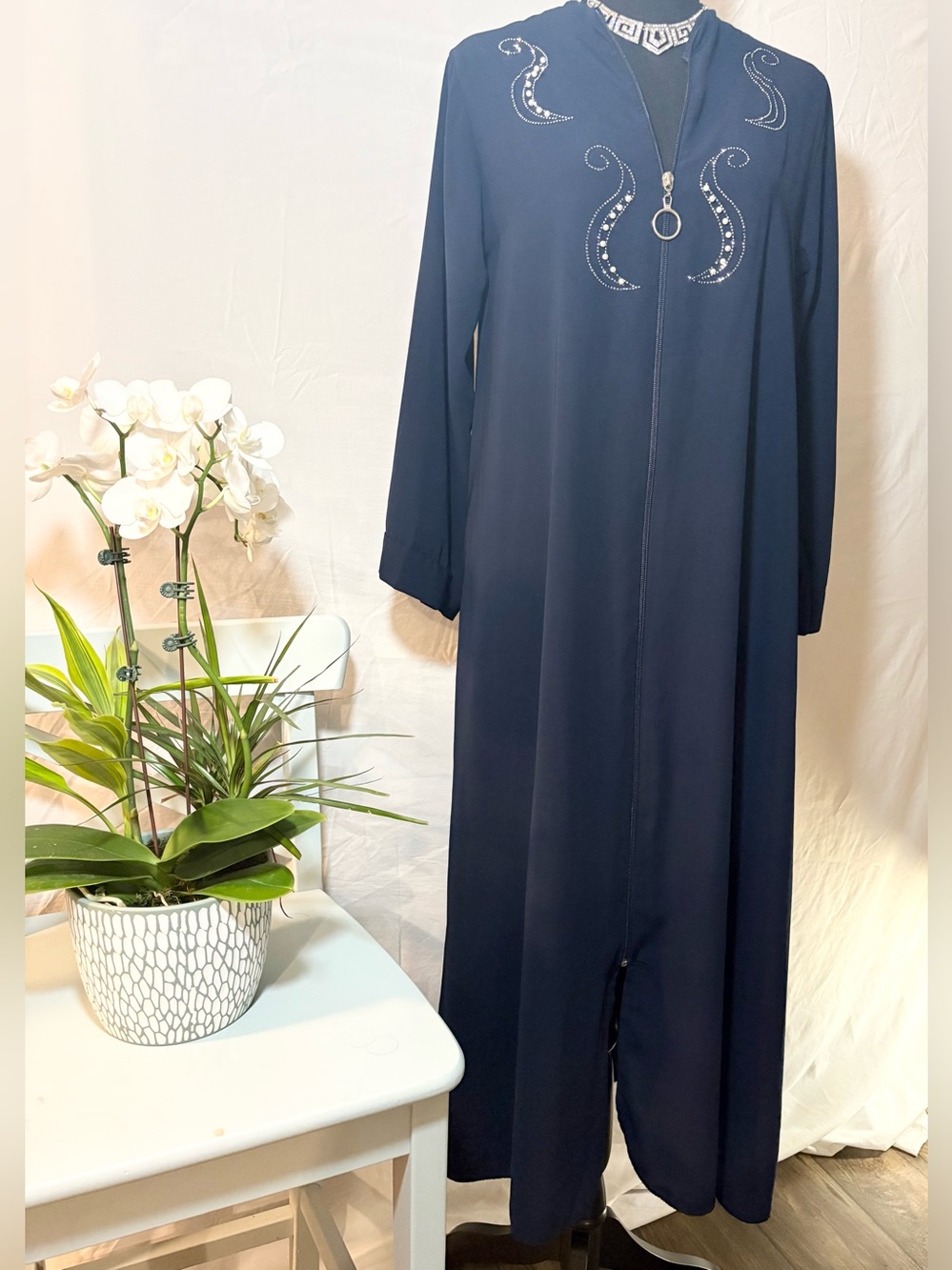 Women's Navy Embroidered Long Abaya Zip Front